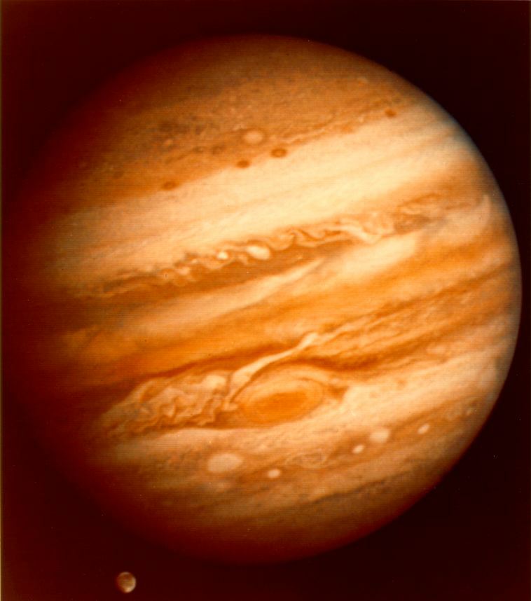 jupiter_ganymede.jpg (59871 bytes)